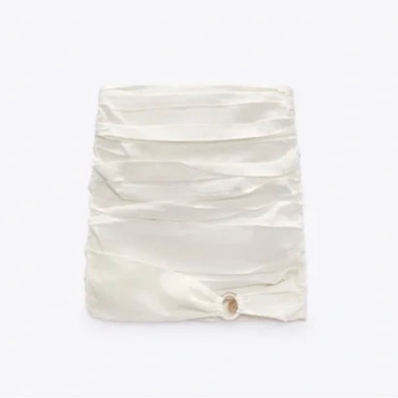 Zara draped mini skirt - Picture 2 of 4